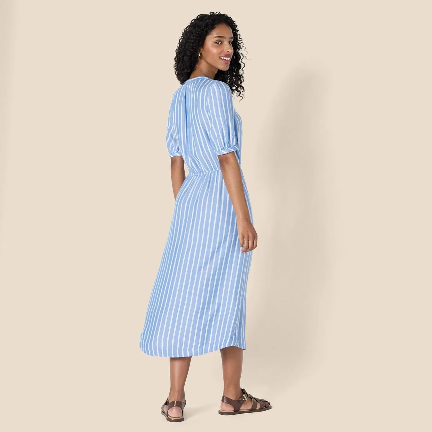 Amazon Essentials Women's Relaxed Fit Half-Sleeve Waisted Midi A-Line Dress